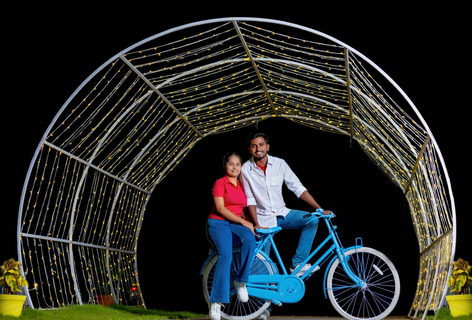Pre-Wedding Photography sample by AnilAngles Photography, Karur